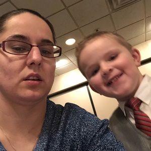 Meet your Posher, Corina